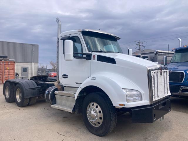 2021 Kenworth T880