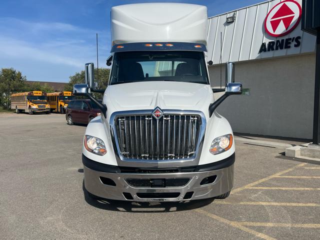 2022 International LT625 6X4 Daycab