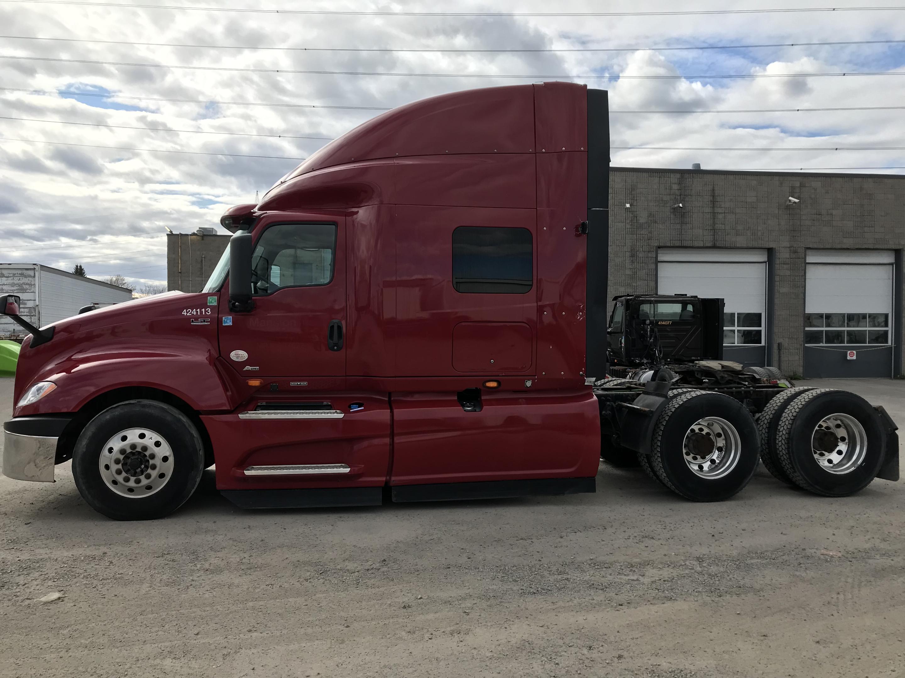 2022 International LT625 6X4 Sleeper