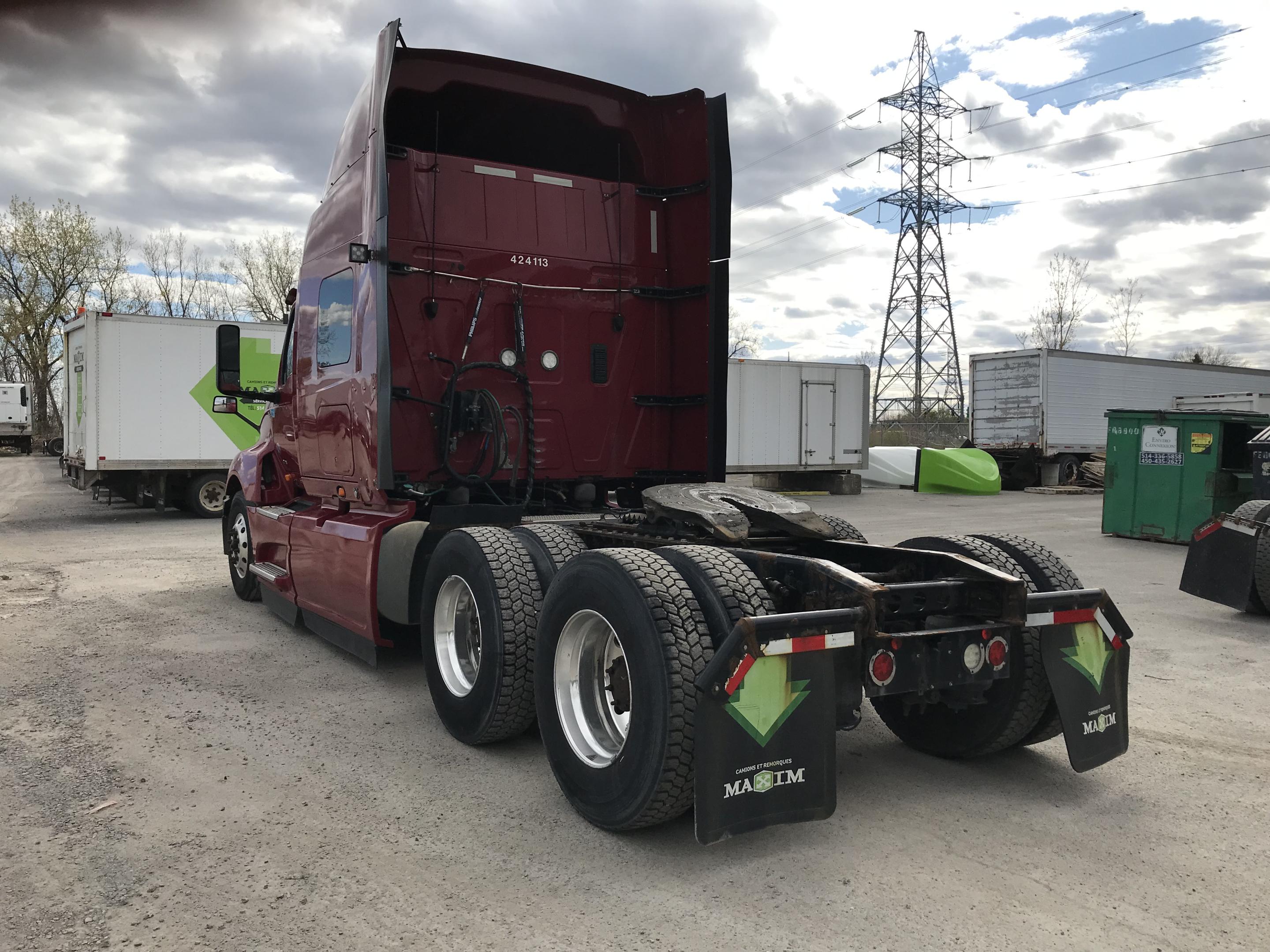 2022 International LT625 6X4 Sleeper
