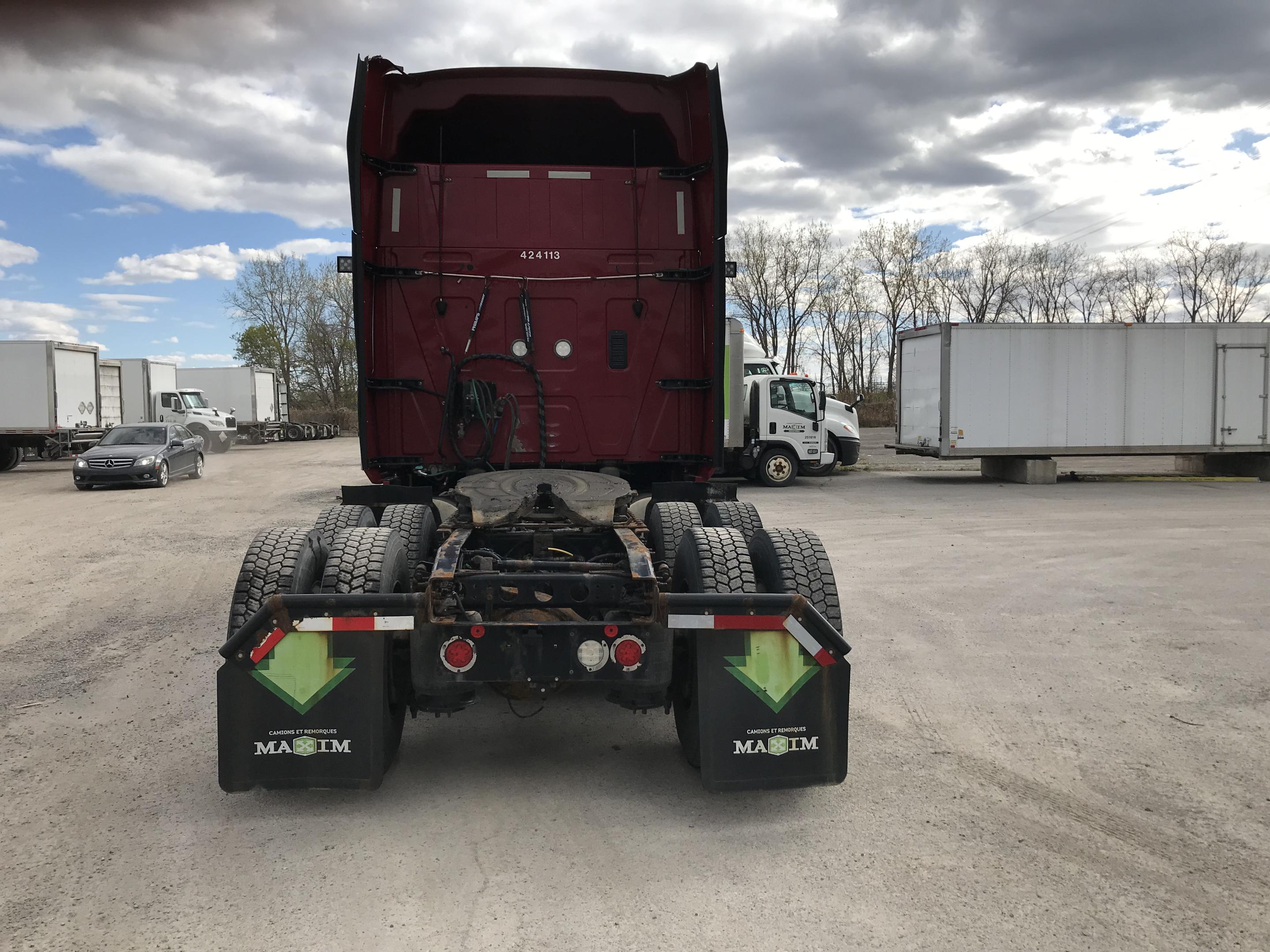 2022 International LT625 6X4 Sleeper
