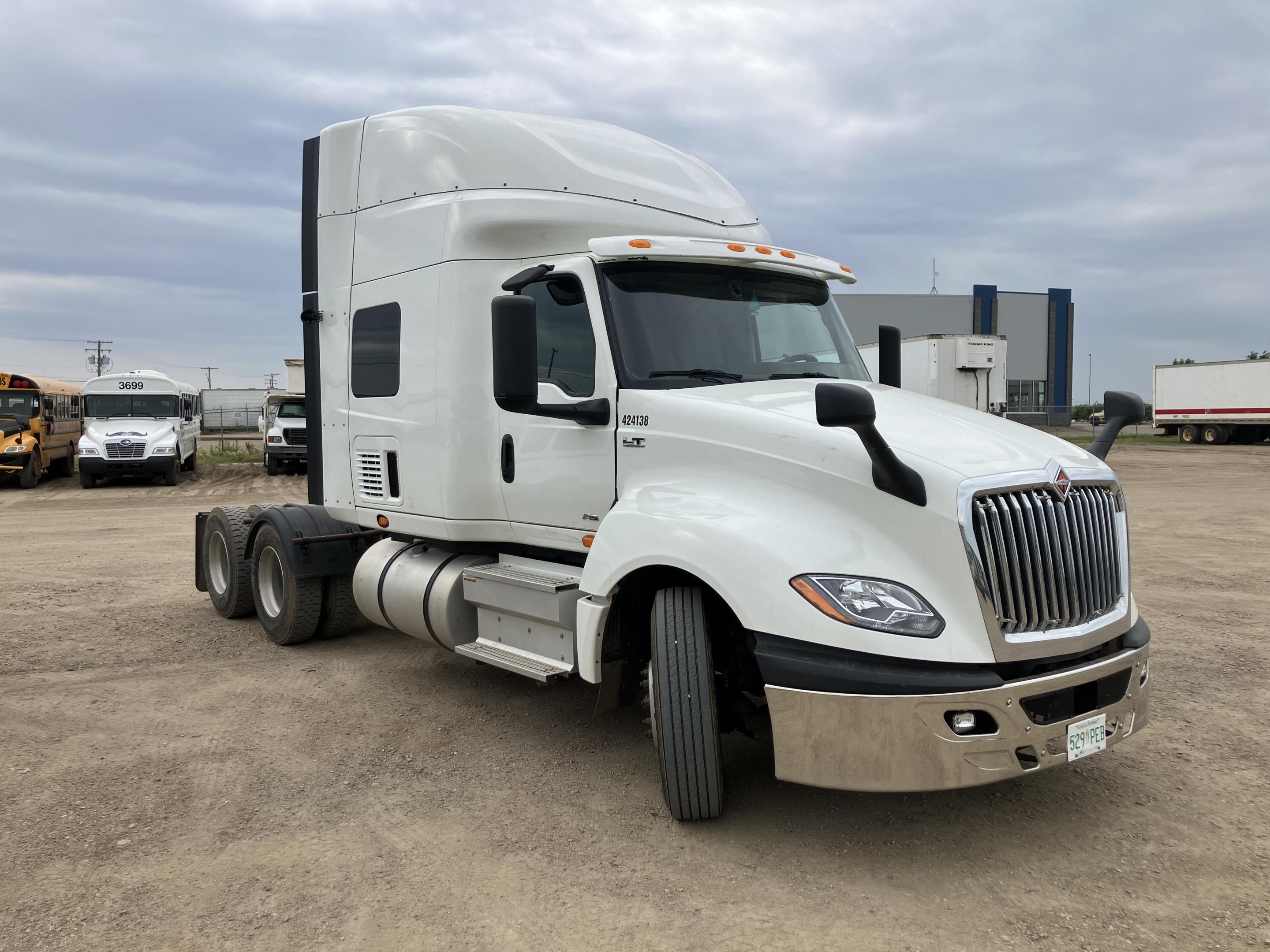 2022 International LT625 Sleeper