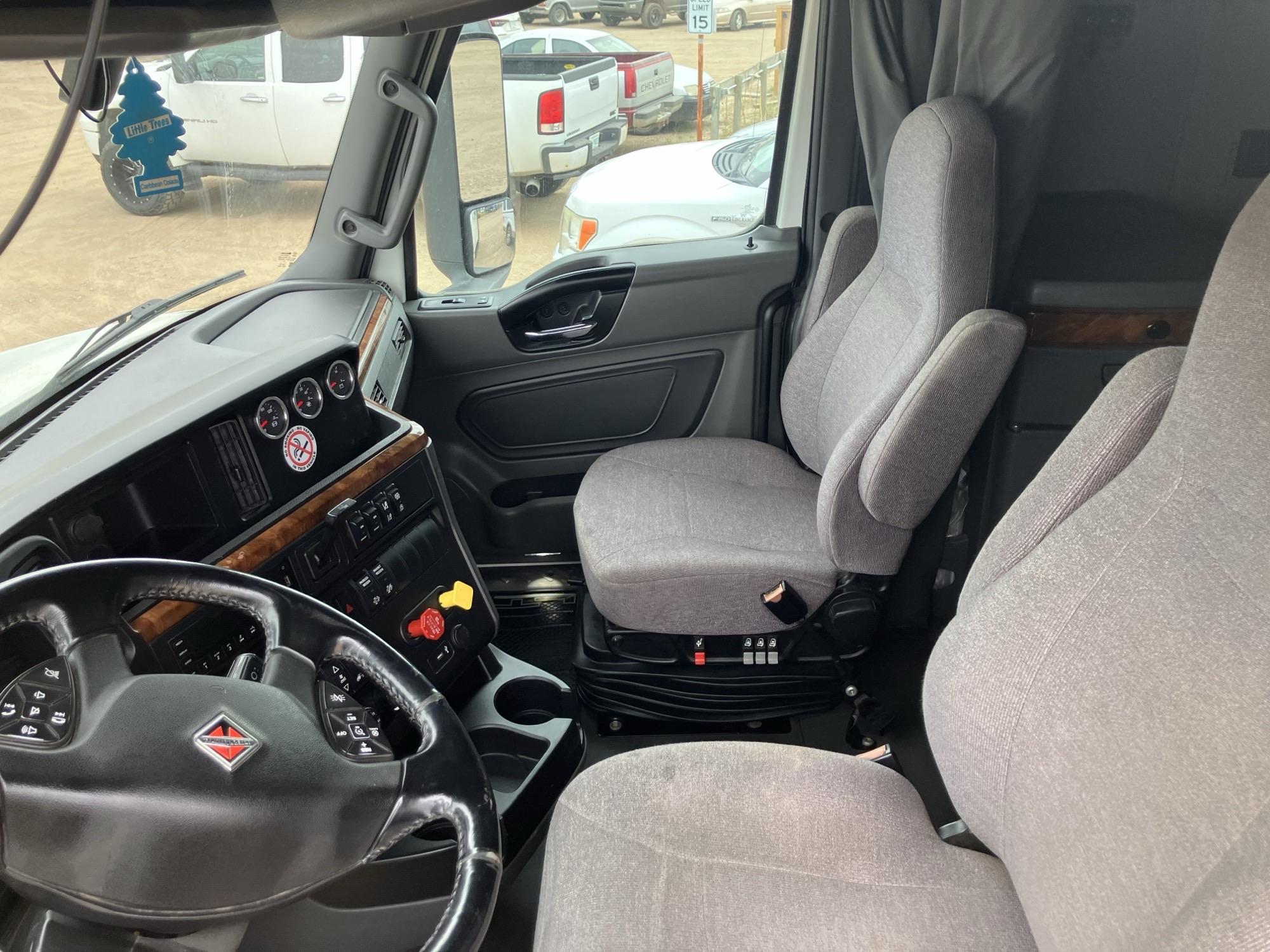 2022 International LT625 Sleeper