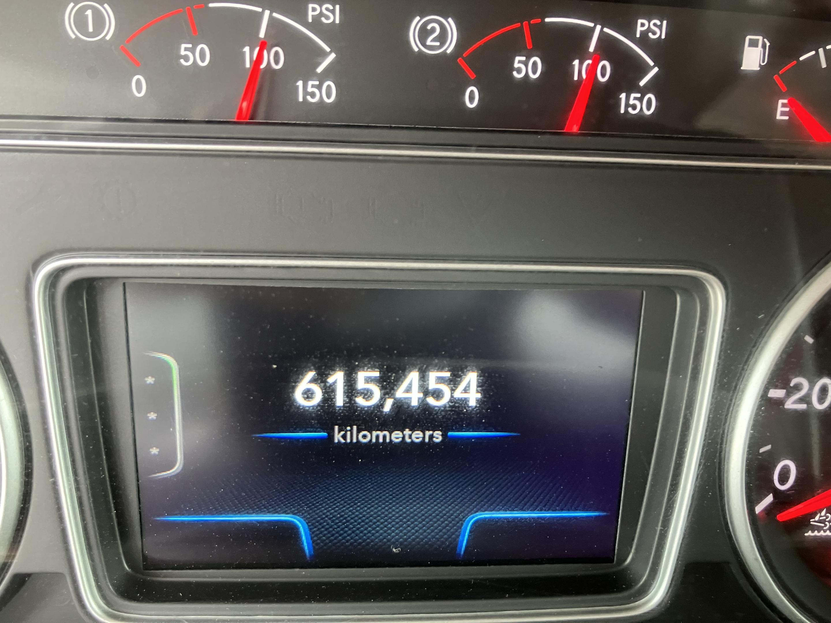 2022 International LT625 Sleeper