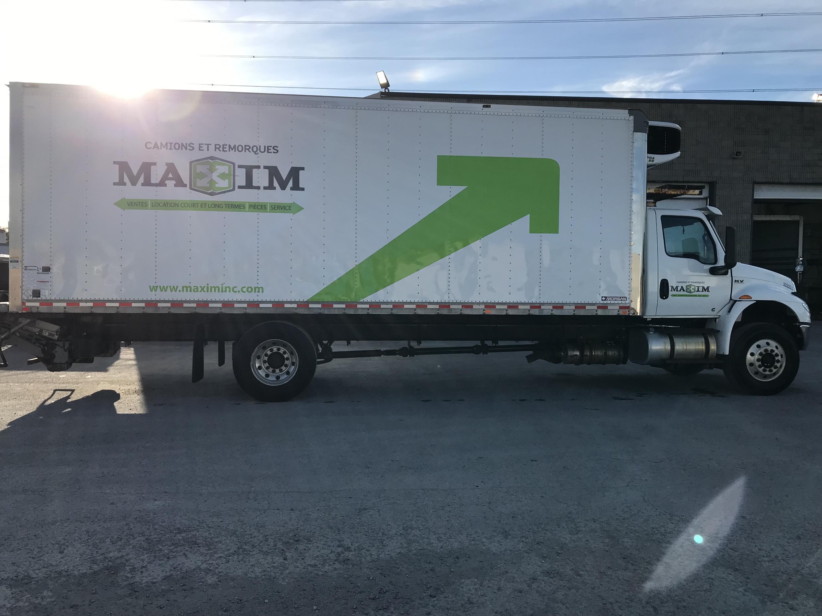 2022 International MV607 4X2 Reefer