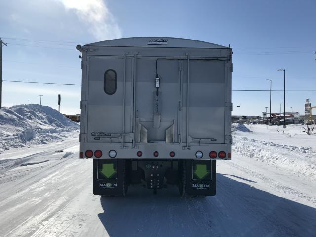 2022 International MV607 6x4