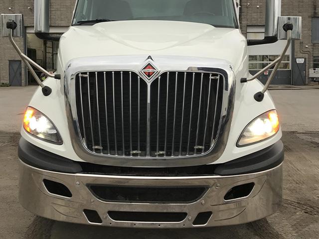 2022 International RH613 4x2