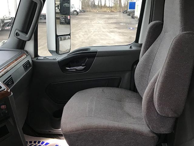 2022 International RH613 4x2