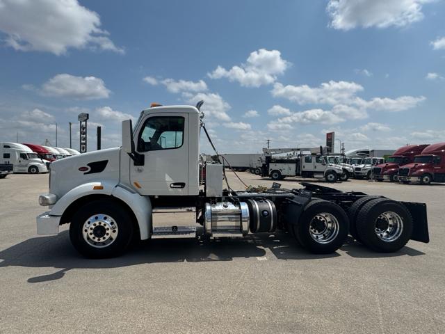 2022 Peterbilt 567