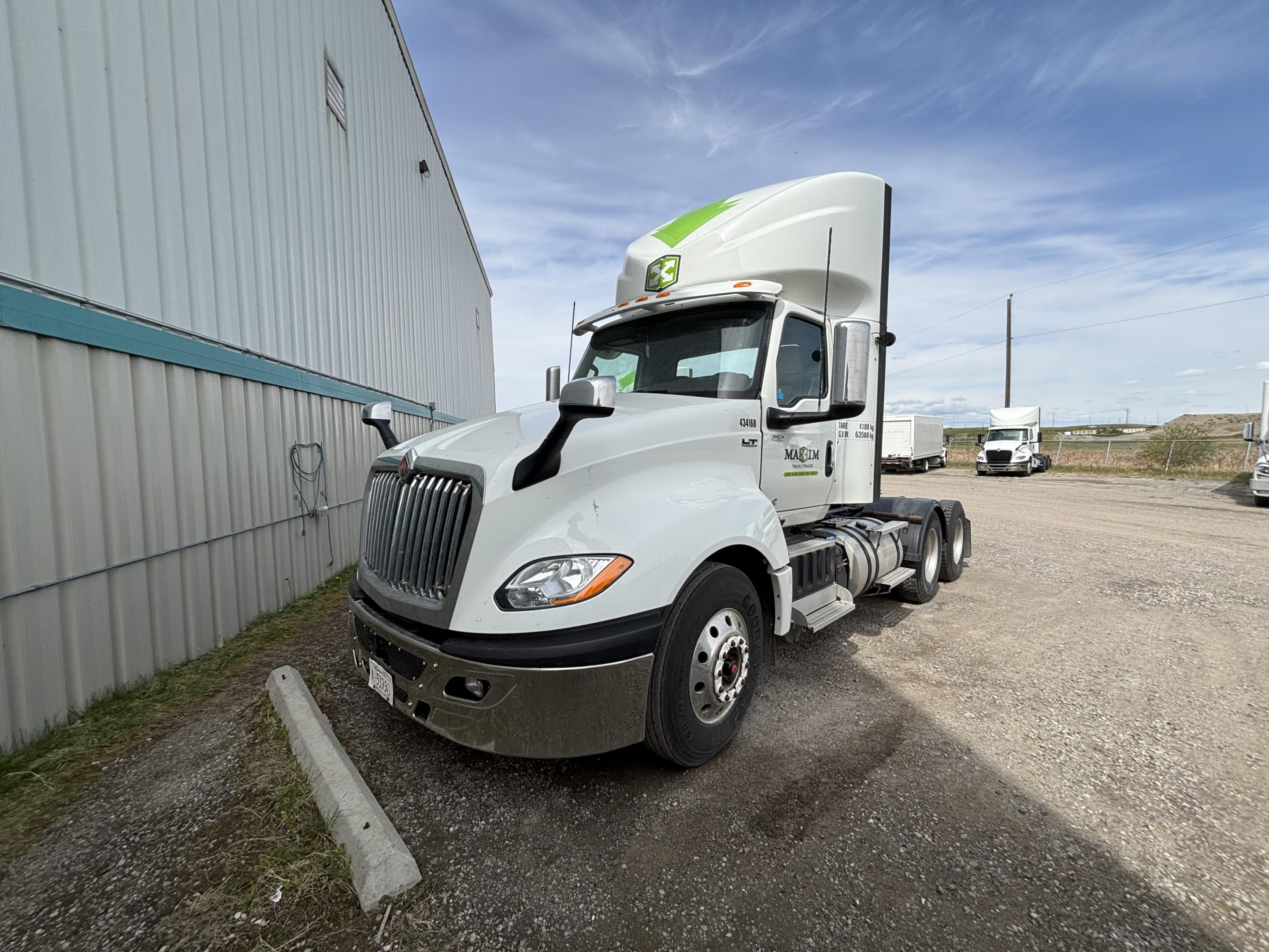 2023 International LT625 6X4