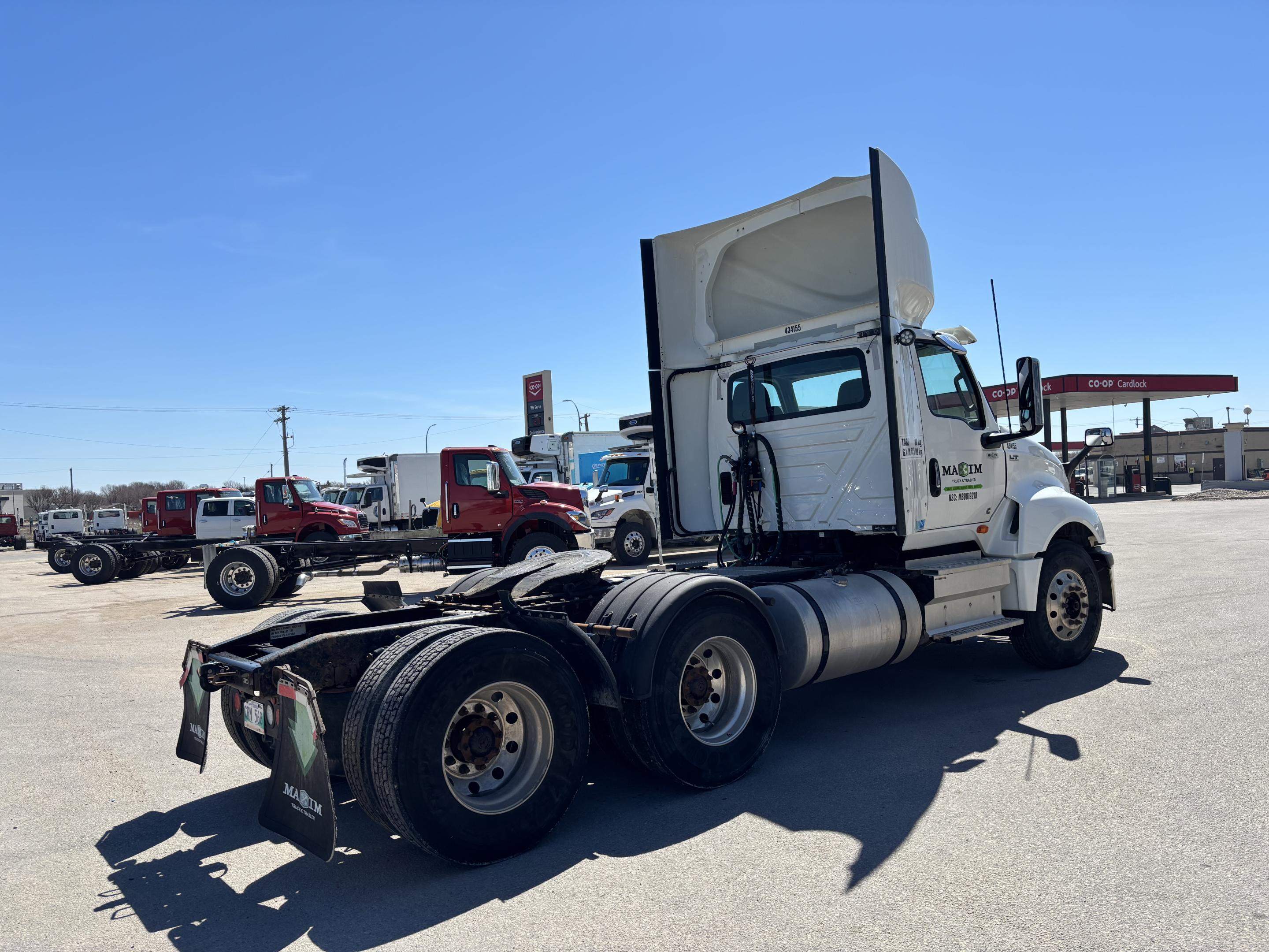 2023 International LT625 6X4 Daycab