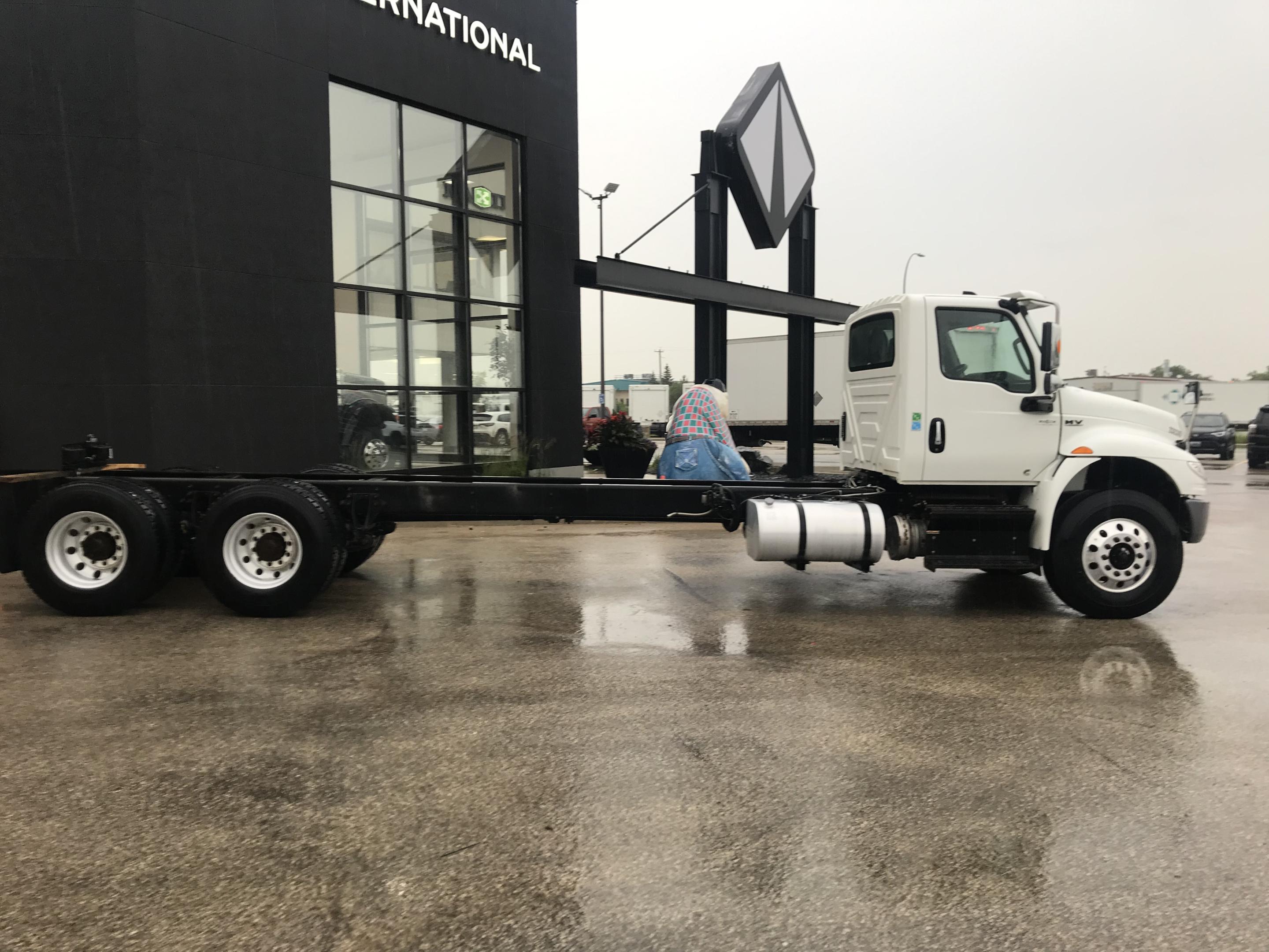 2023 International MV607 6x4