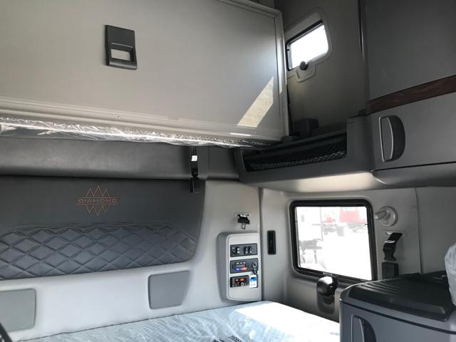2025 International LT625 6X4