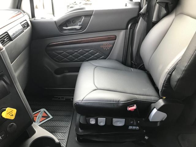 2025 International LT625 6X4
