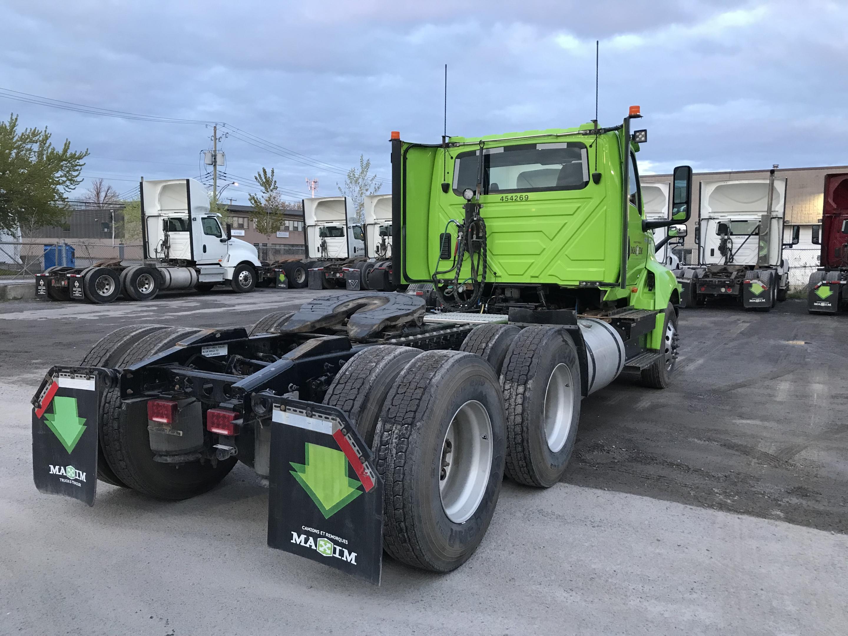 2025 International LT625 6X4 Daycab