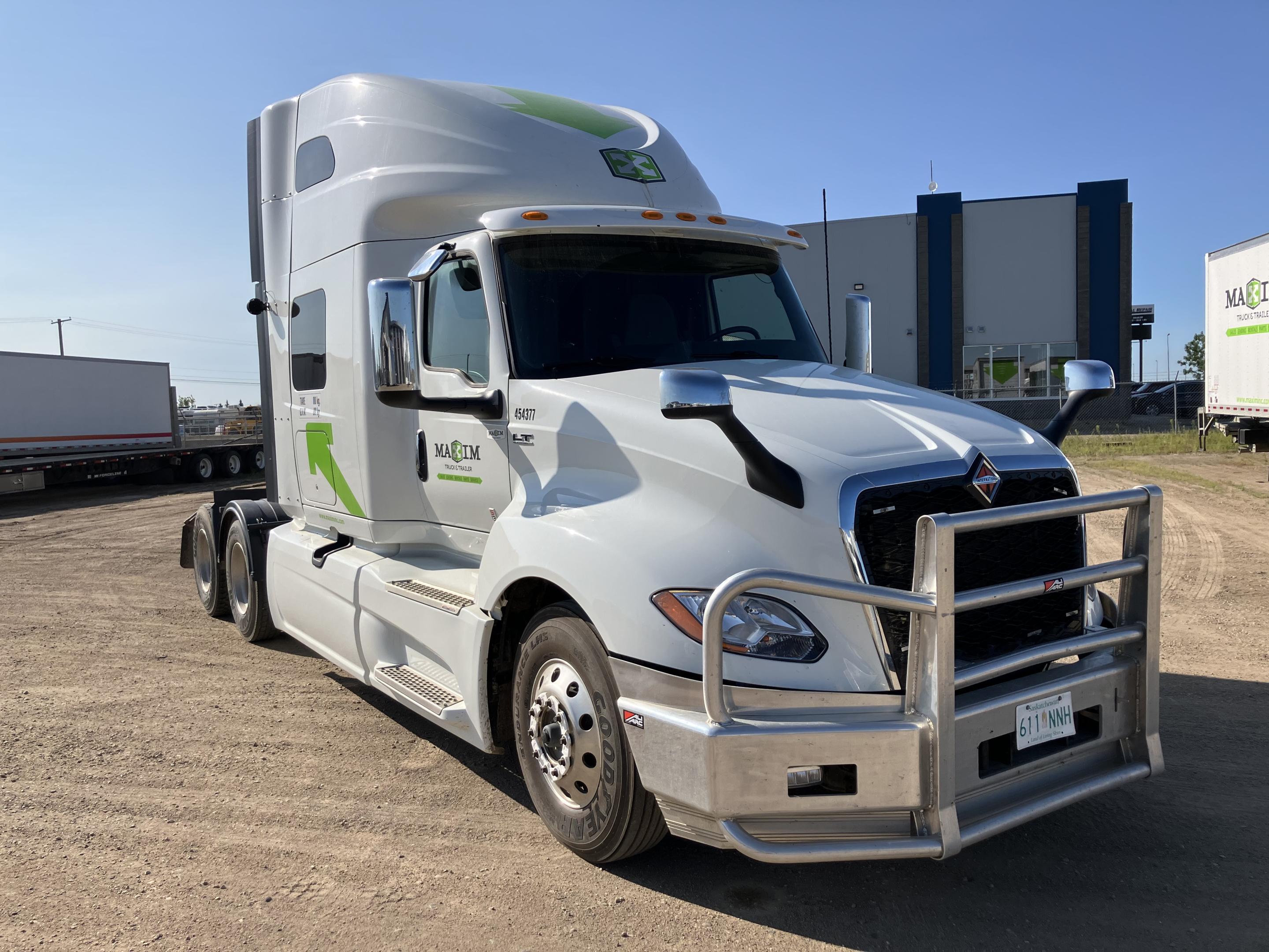 2025 International LT625 Sleeper