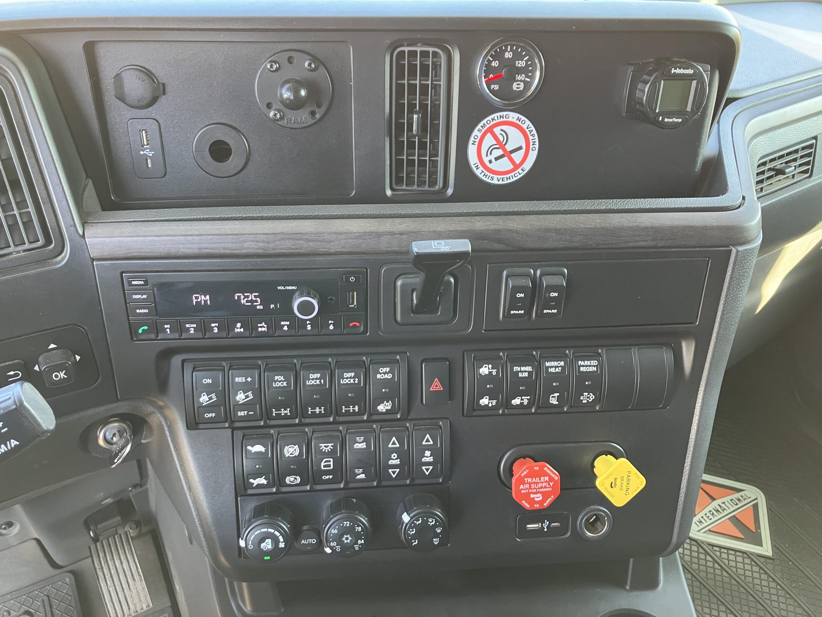 2025 International LT625 Sleeper
