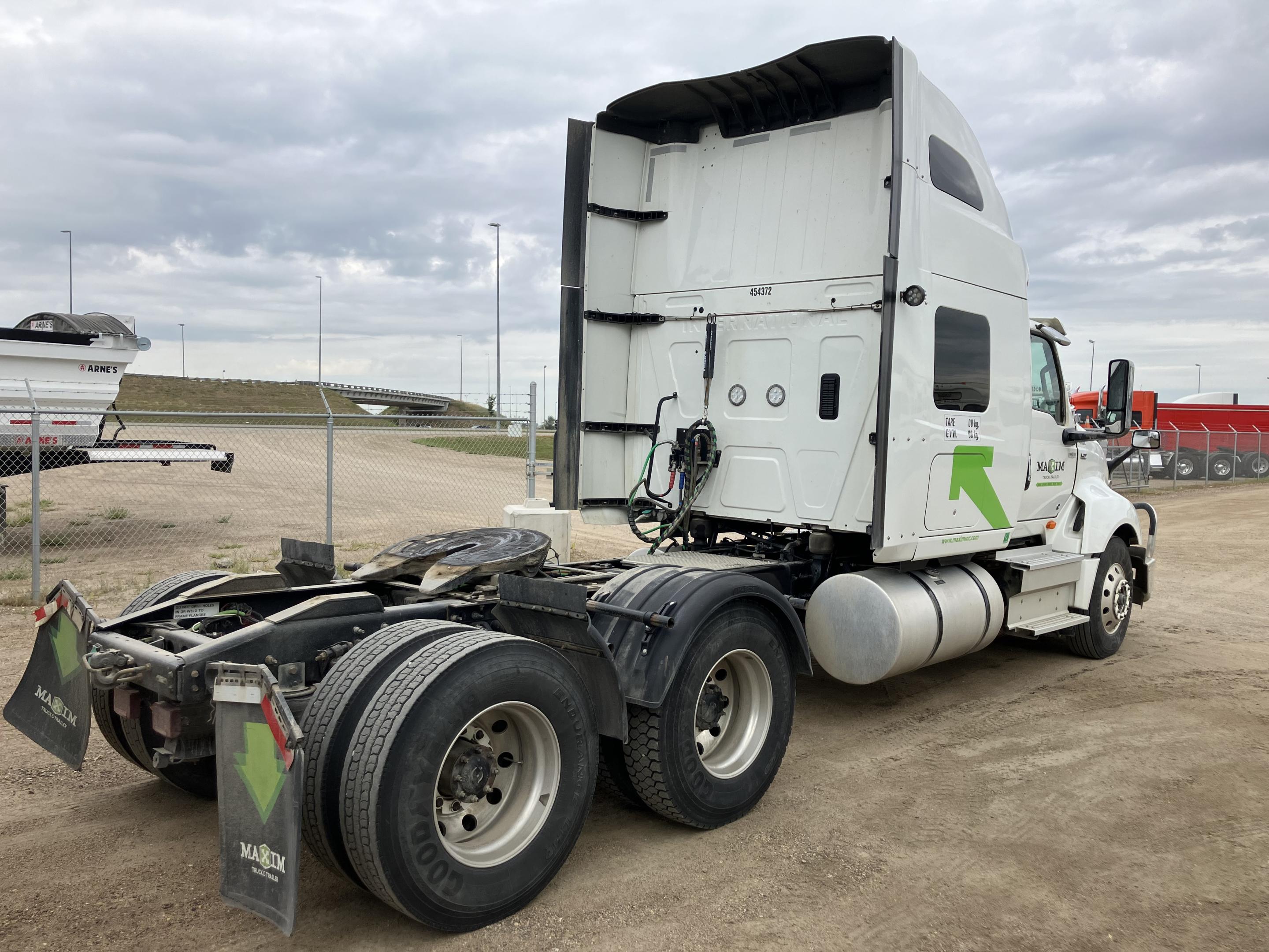2025 International LT625 Sleeper