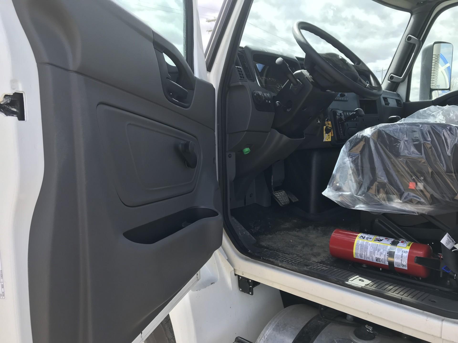 2025 International MV607 4x2