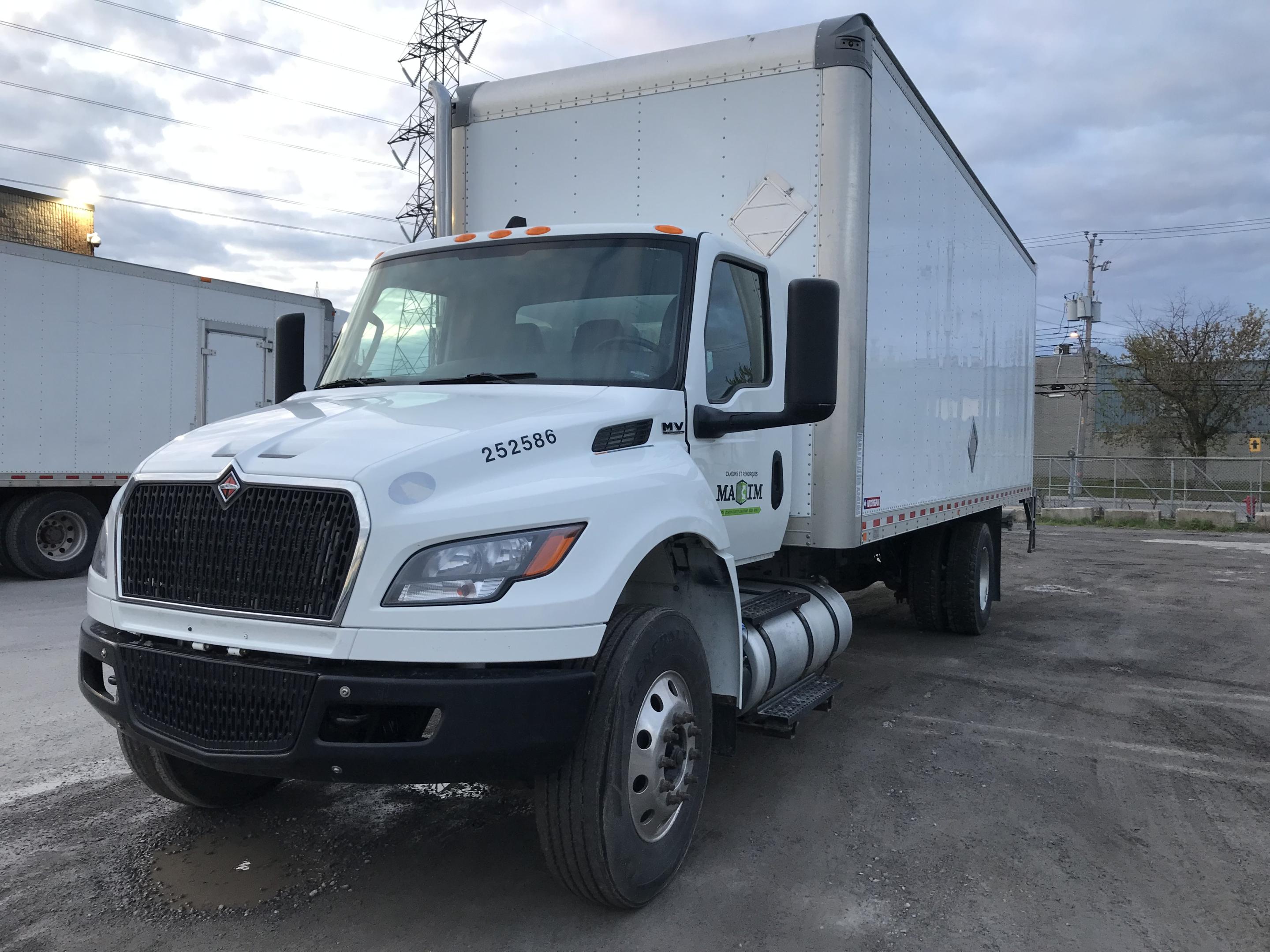 2025 International MV607 4x2