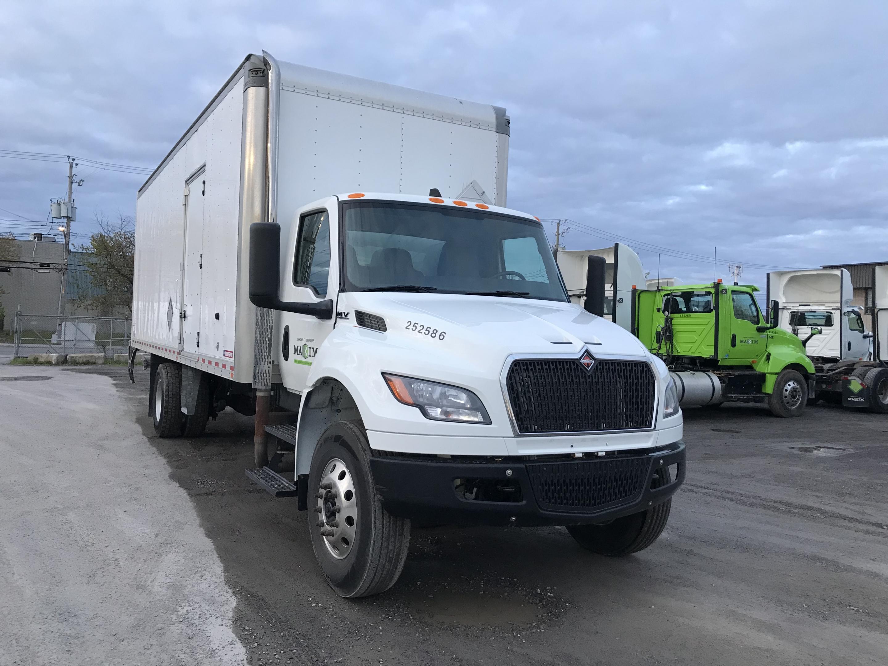 2025 International MV607 4x2
