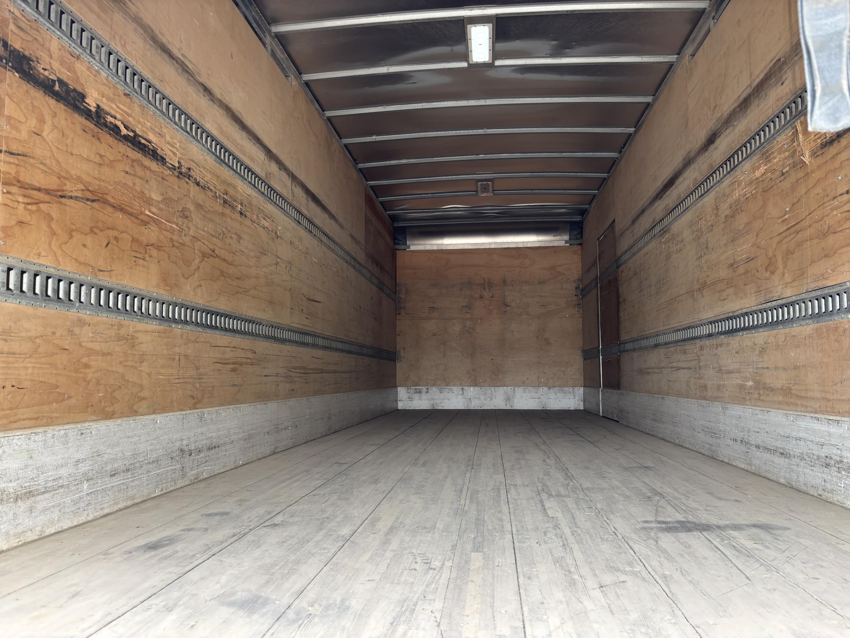 2025 International MV607 4X2 Dry Van