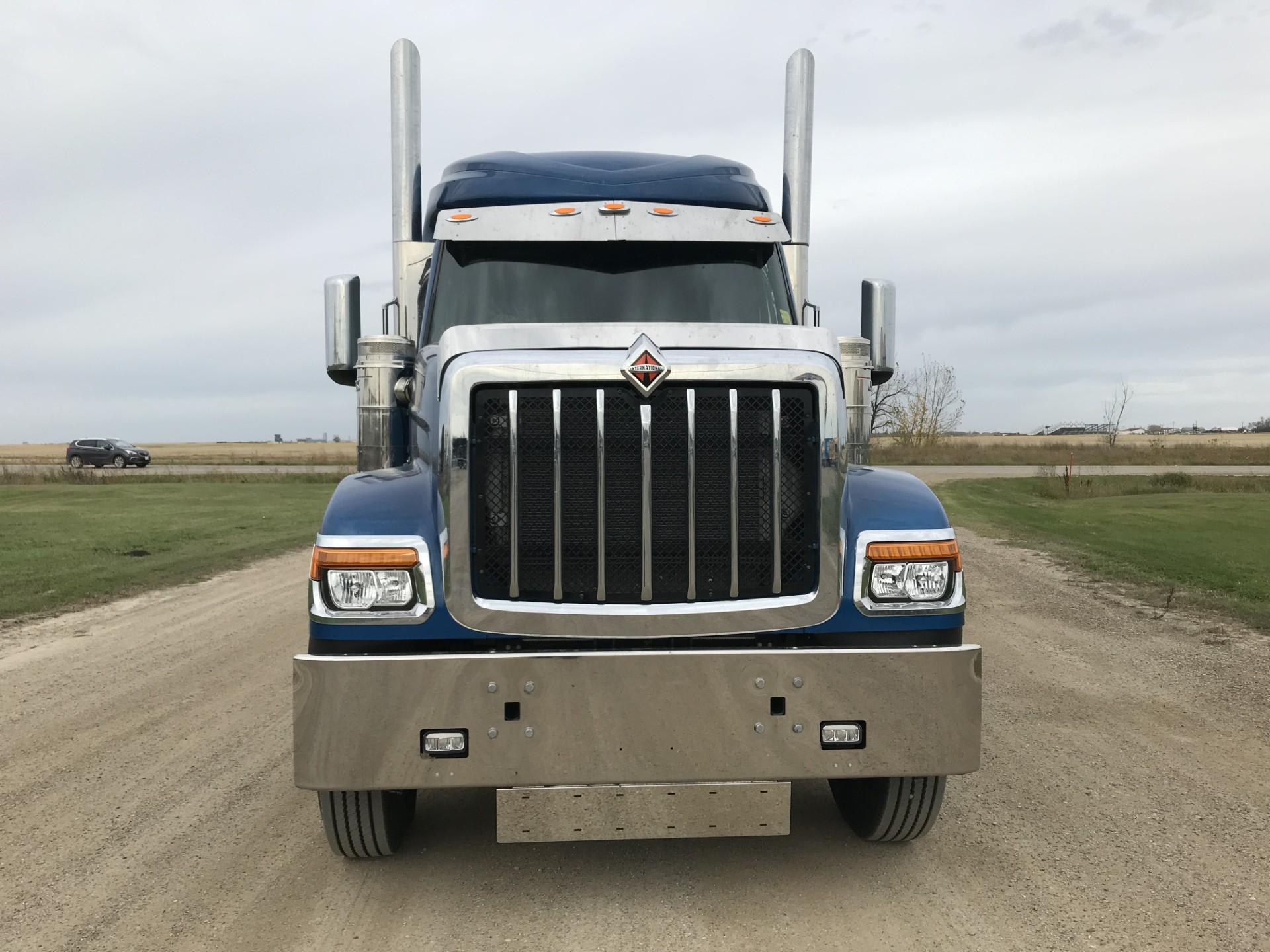 2026 International HX520 6X4