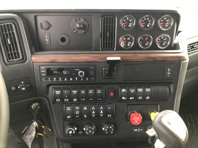 2026 International HX520 6X4