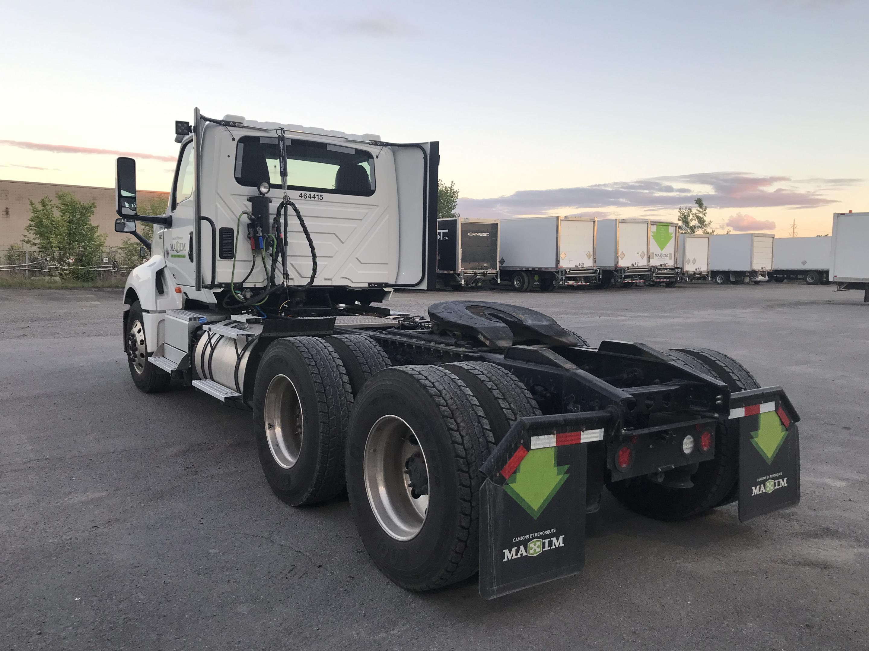 2026 International LT625 Daycab