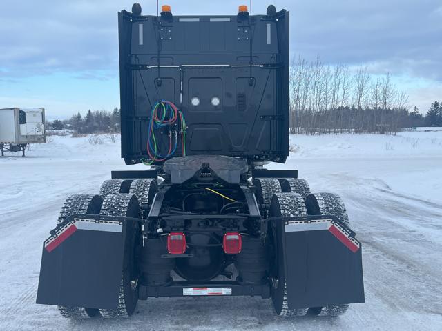 2027 International HX520 6X4