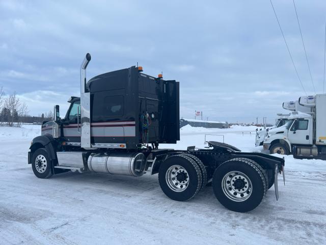 2027 International HX520 6X4
