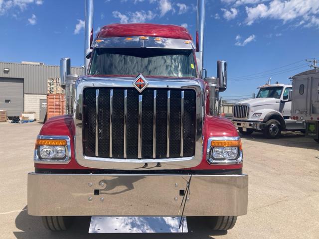 2027 International HX520 6X4