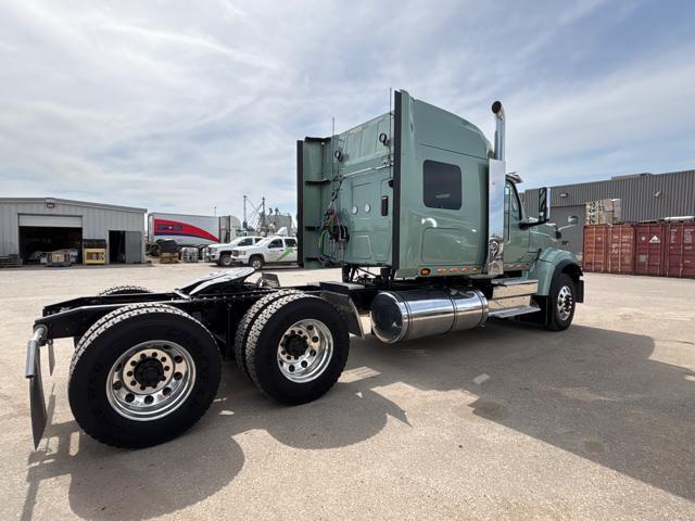 2027 International HX520 6X4
