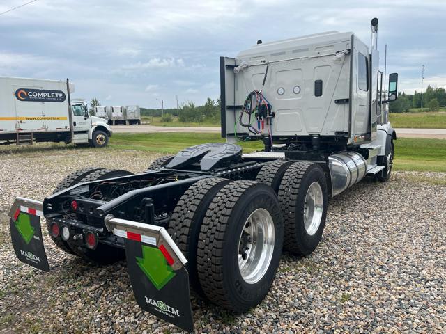2027 International HX520 6X4