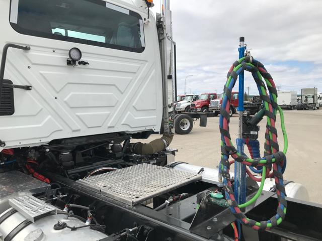 2027 International HX620 6x4