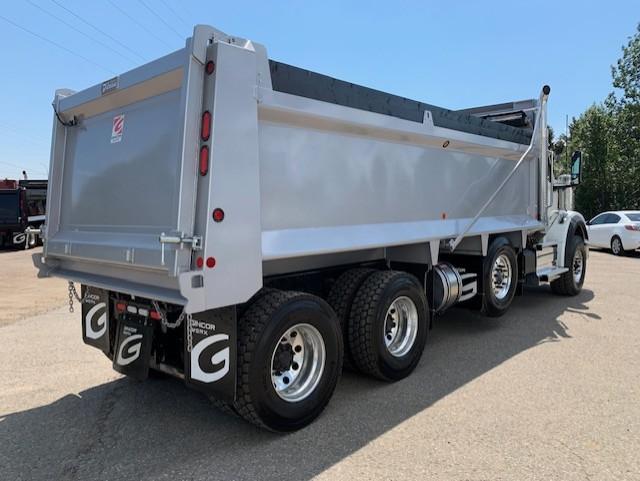 2027 International HX620 6x4