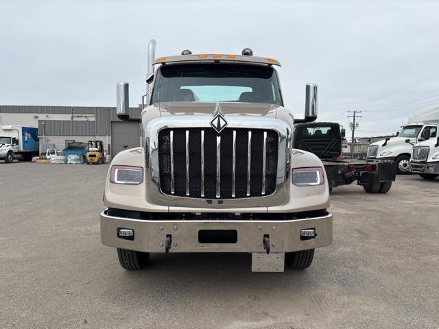 2027 International HX620 6x4
