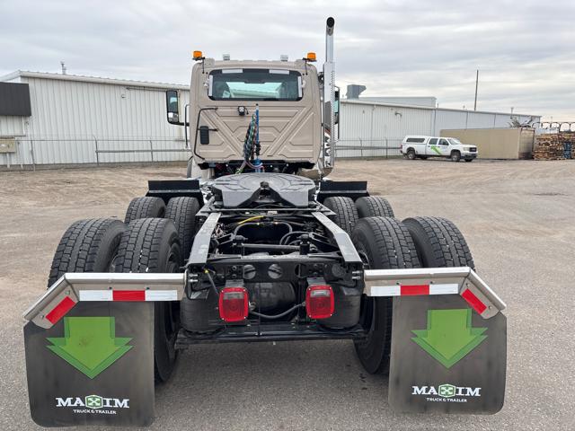 2027 International HX620 6x4