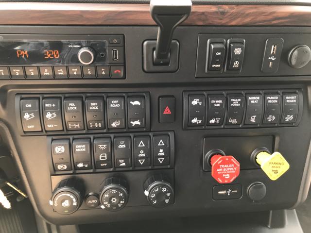 2027 International LT625 6X4