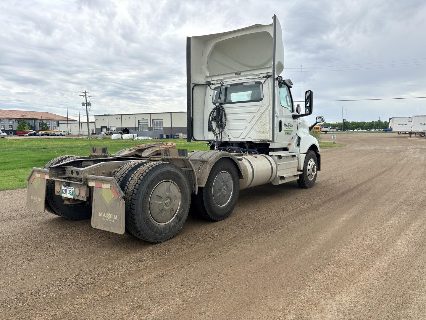 2027 International LT625 Daycab