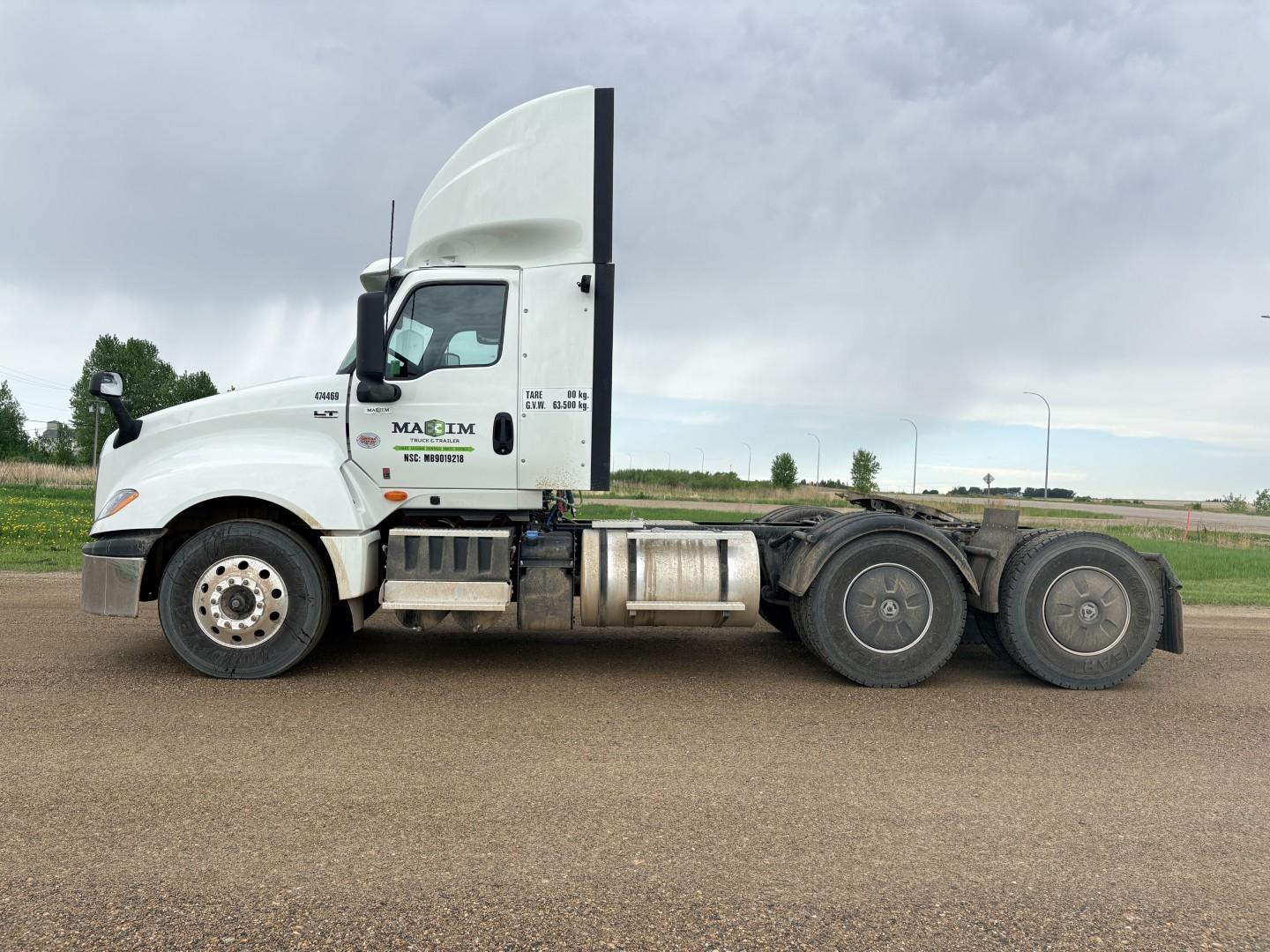 2027 International LT625 Daycab