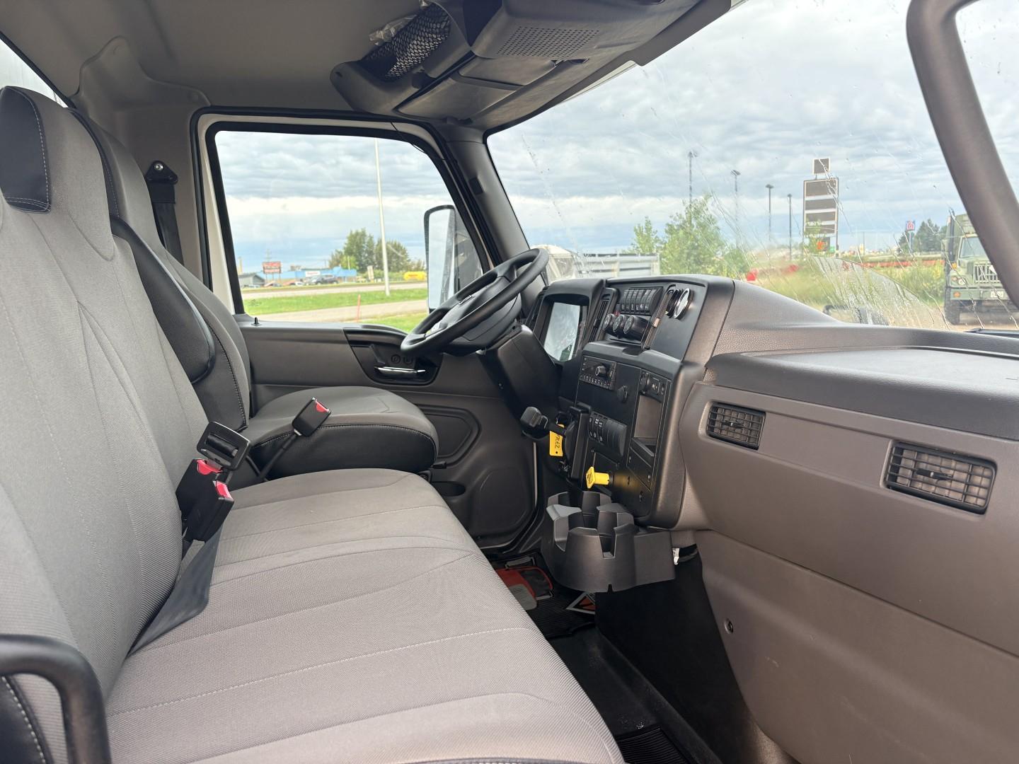 2027 International MV607 4x2