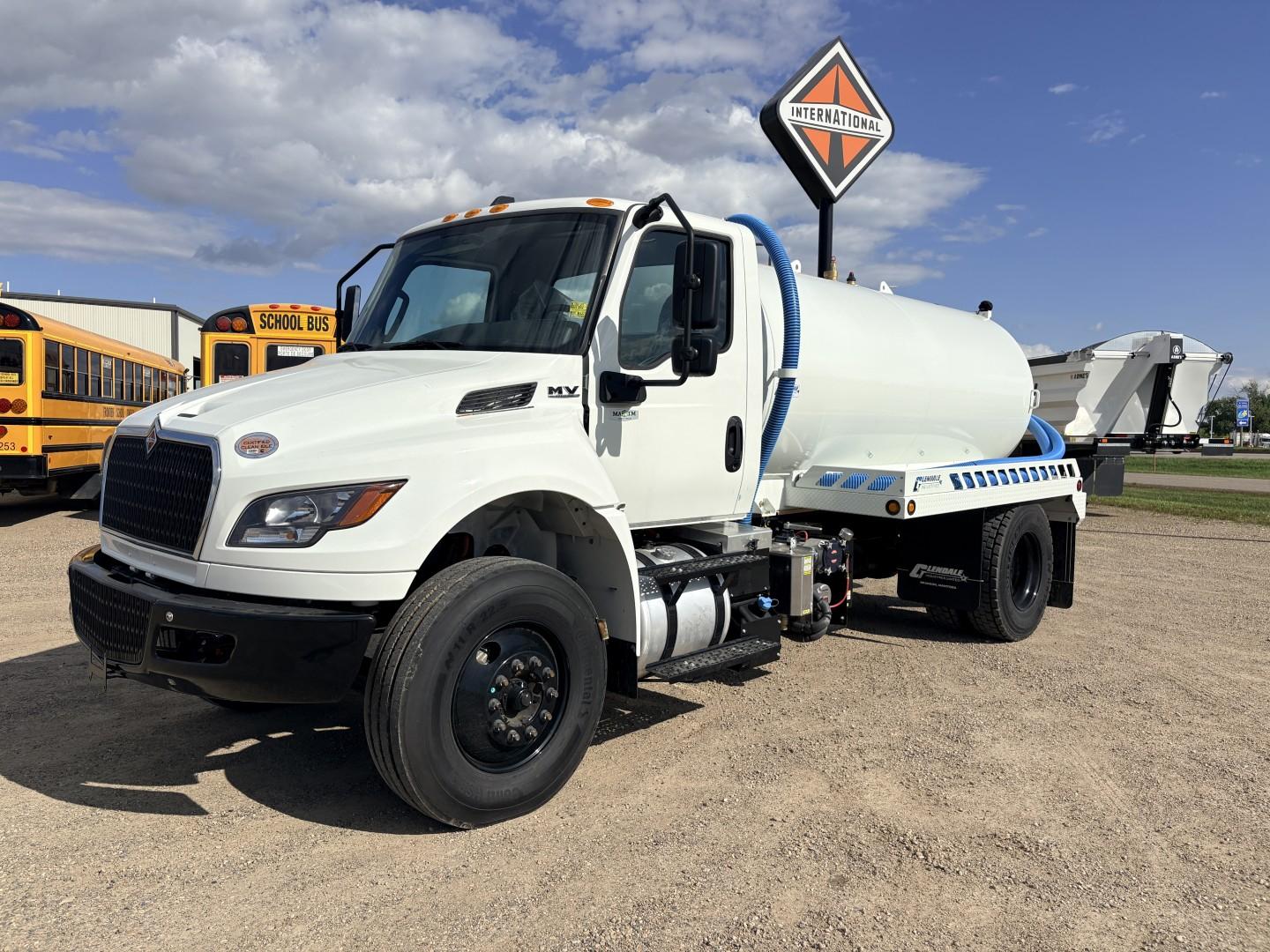 2027 International MV607 4x2