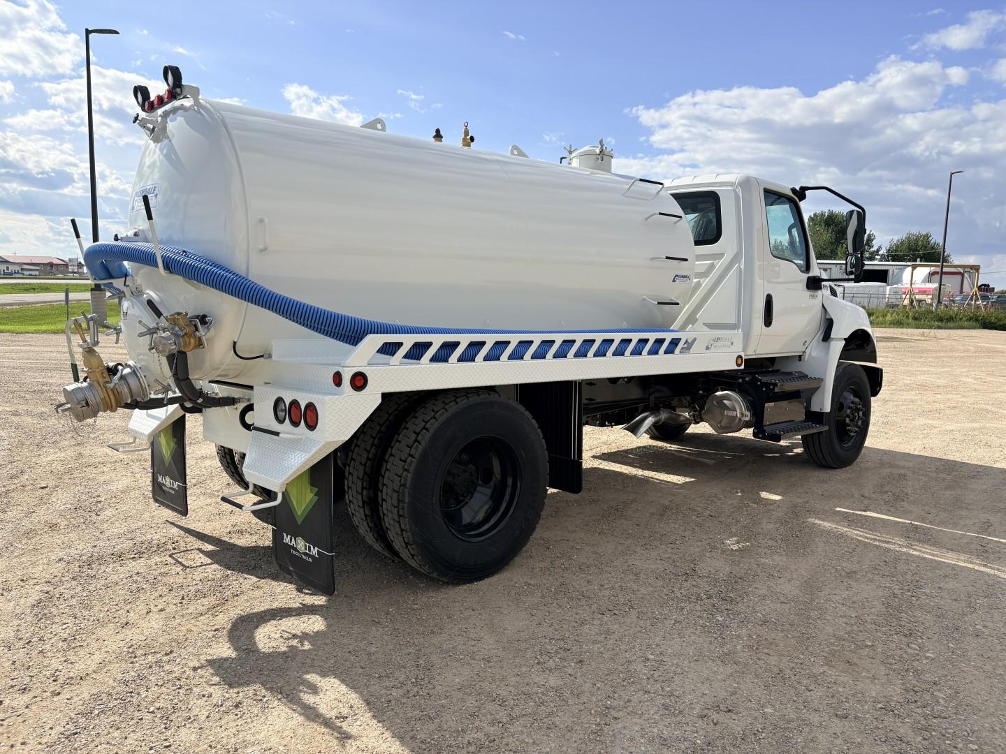 2027 International MV607 4x2
