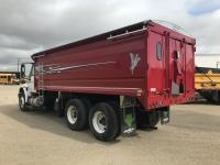 2018 International 4400 6x4