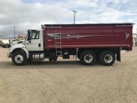 2018 International 4400 6x4