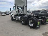 2019 International RH613 Daycab