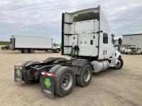2022 International LT625 Sleeper