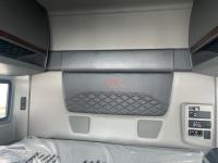 2027 International HX520 6X4