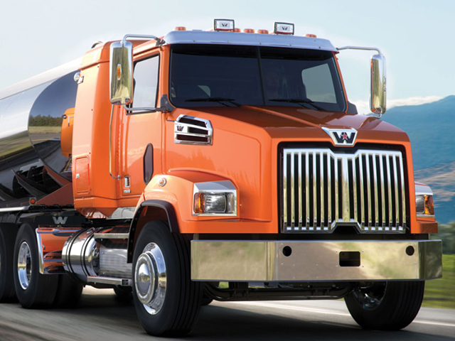 Photo of a Western Star 4700 Truck